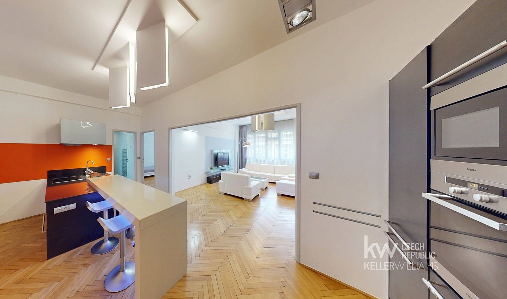Pronájem bytu 4+kk 120 m², Praha – náhled fotky 8