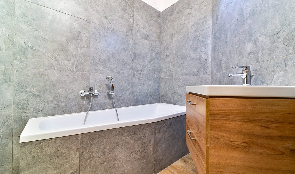 Pronájem bytu 4+kk 73 m², Jihlava – náhled fotky 12