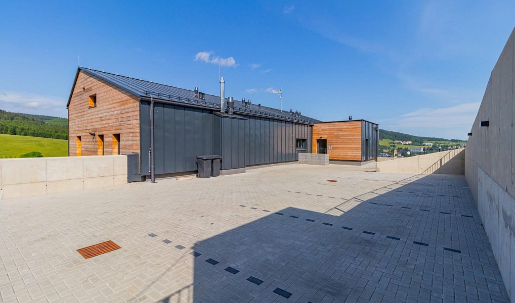 Prodej bytu 4+kk 99 m², Loučná pod Klínovcem – náhled fotky 31