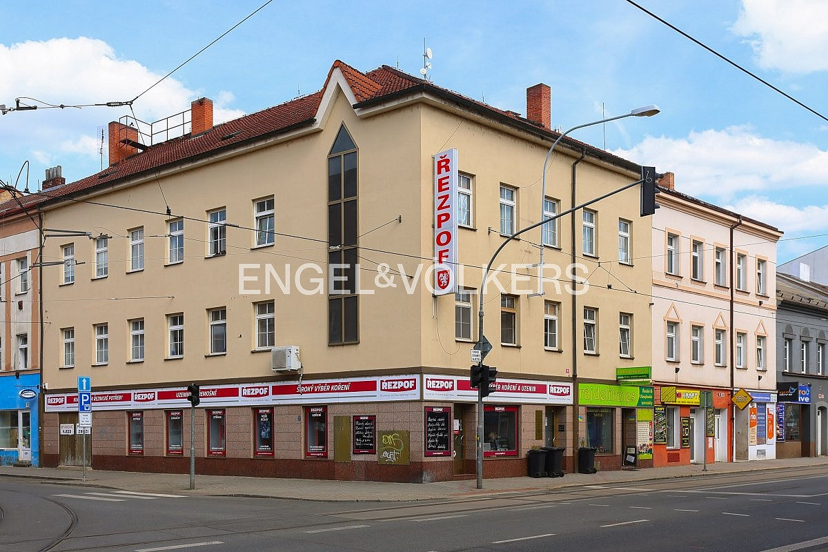 Pronájem kanceláře 58 m²