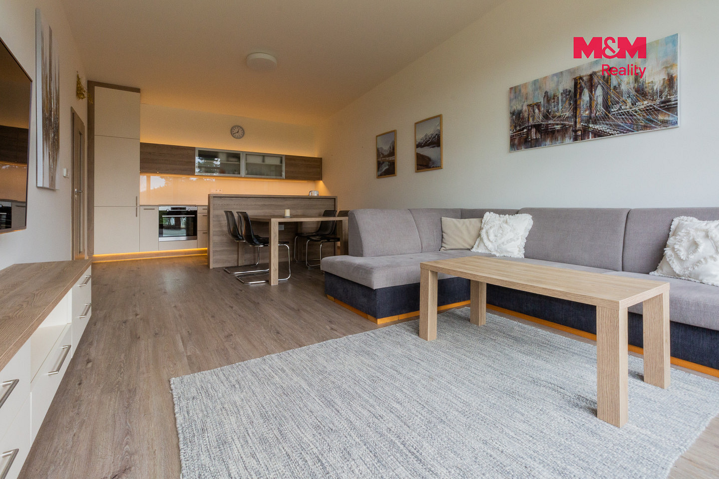Prodej bytu 3+kk 99 m² — photo 2