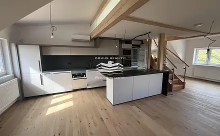 Pronájem bytu 4+kk 100 m², Zavadilova, Praha 6 - Dejvice