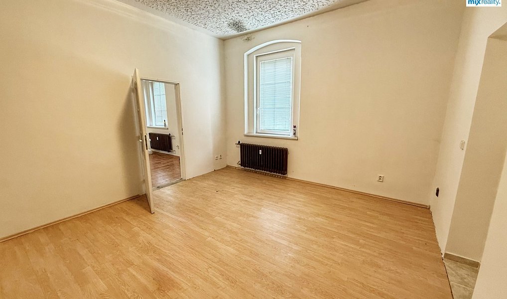 Prodej domu 304 m² s pozemkem 365 m², Kraslice – náhled fotky 9