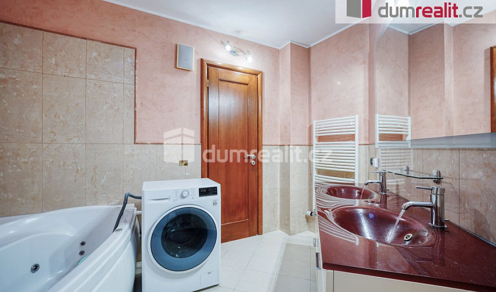 Prodej domu 440 m² s pozemkem 683 m², Mariánské Lázně – náhled fotky 37