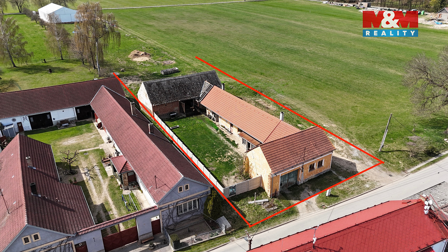 Prodej domu 768 m² s pozemkem 394 m² — photo 2