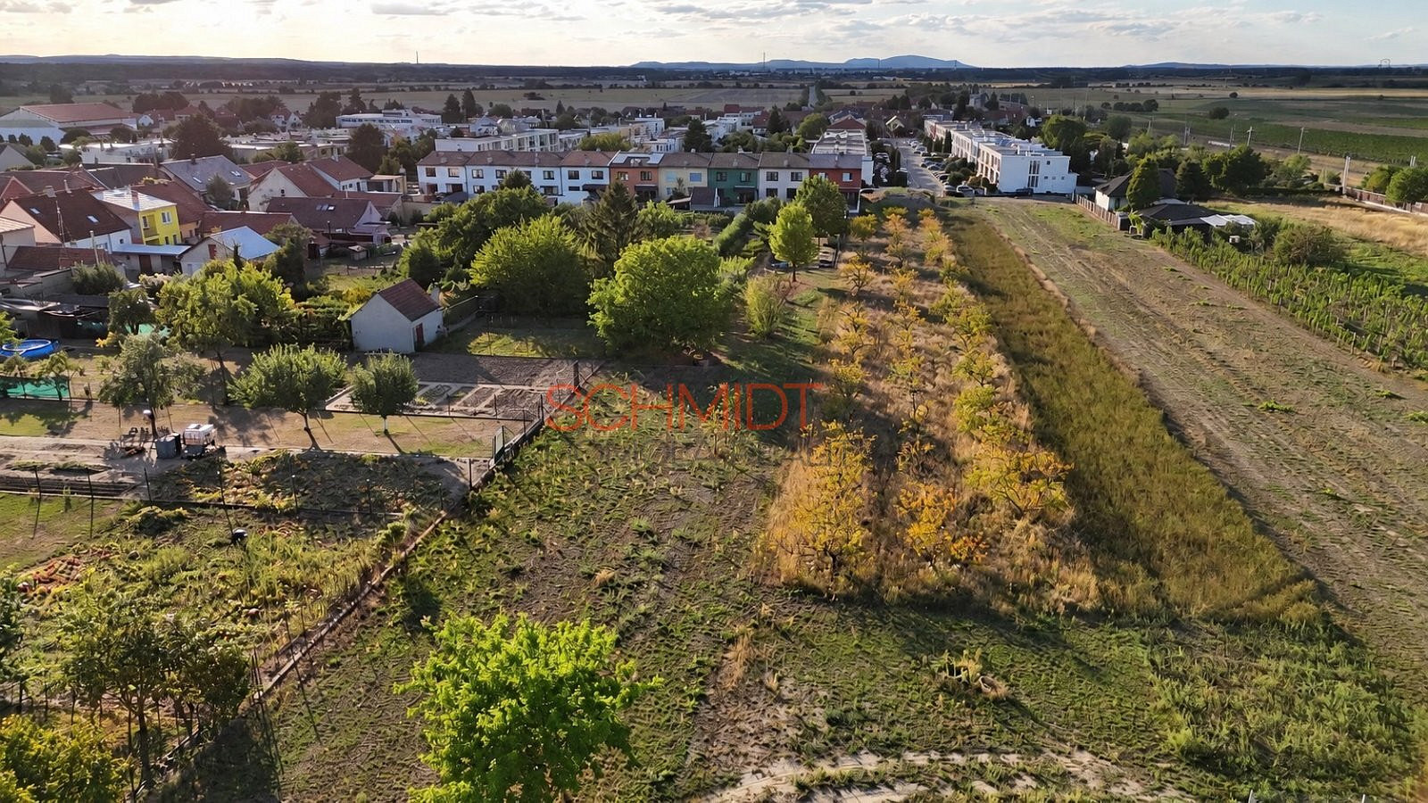 Prodej stavebního pozemku 721 m² – fotografie 3