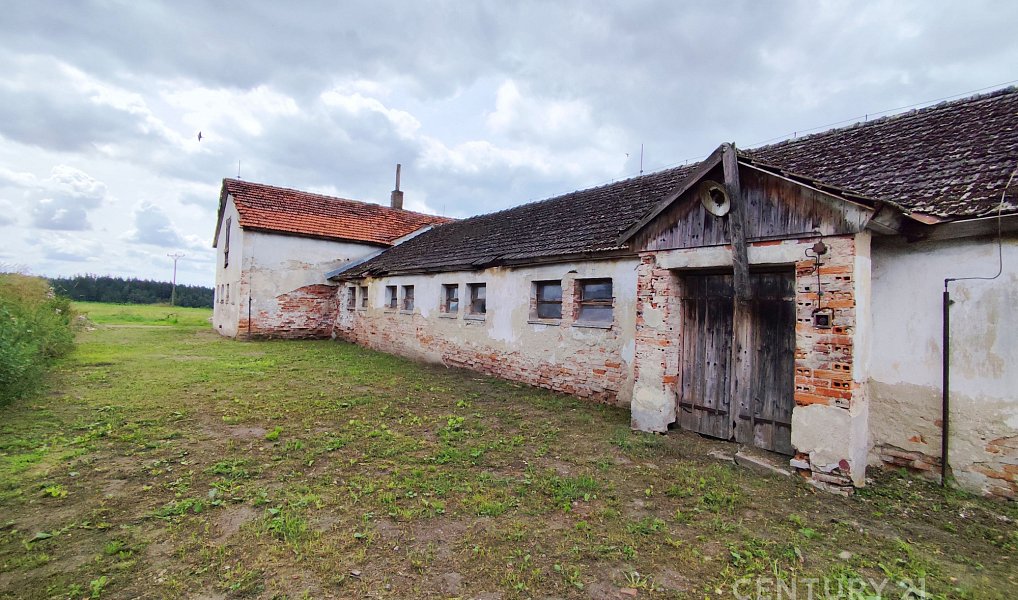 Prodej zemědělského objektu 350 m², Lodhéřov – náhled fotky 9