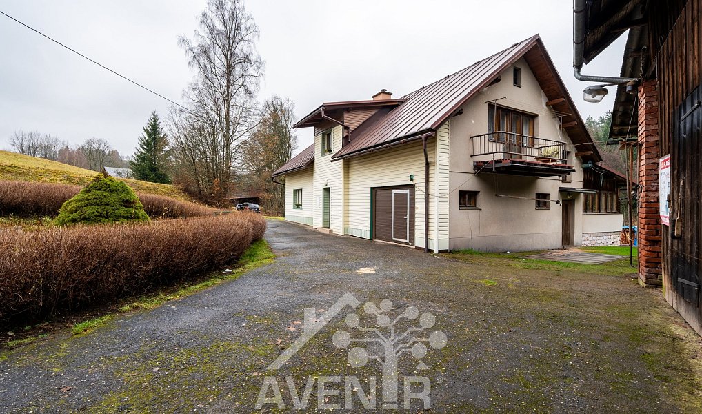 Prodej domu 244 m² s pozemkem 1 336 m², Bozkov – náhled fotky 3