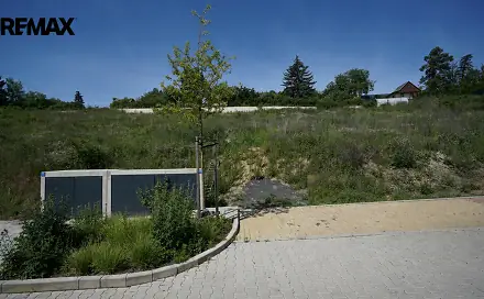 Prodej stavebního pozemku 721 m², K Housličkám, Praha 6 - Lysolaje