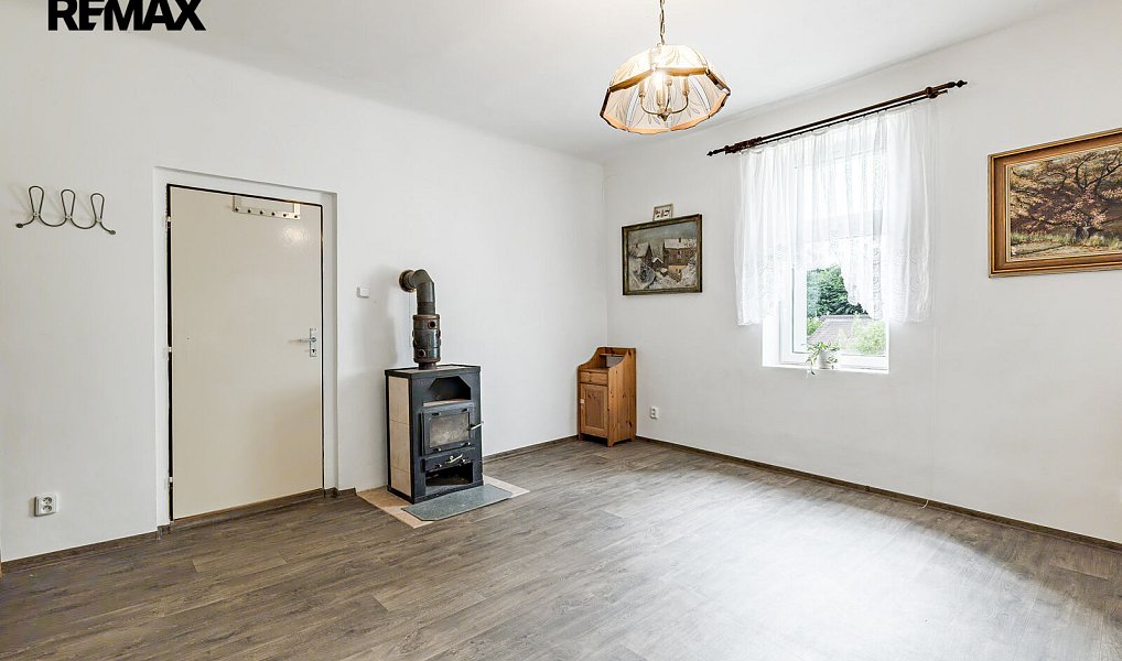 Prodej domu 142 m² s pozemkem 347 m², Všestary – náhled fotky 14