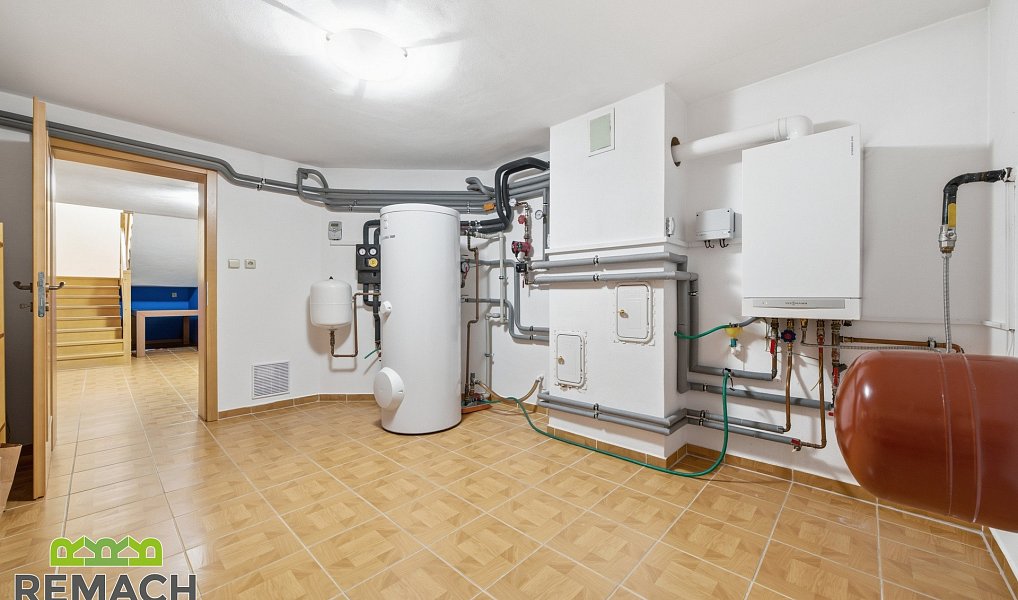 Prodej domu 335 m² s pozemkem 937 m², Blatnice pod Svatým Antonínkem – náhled fotky 17