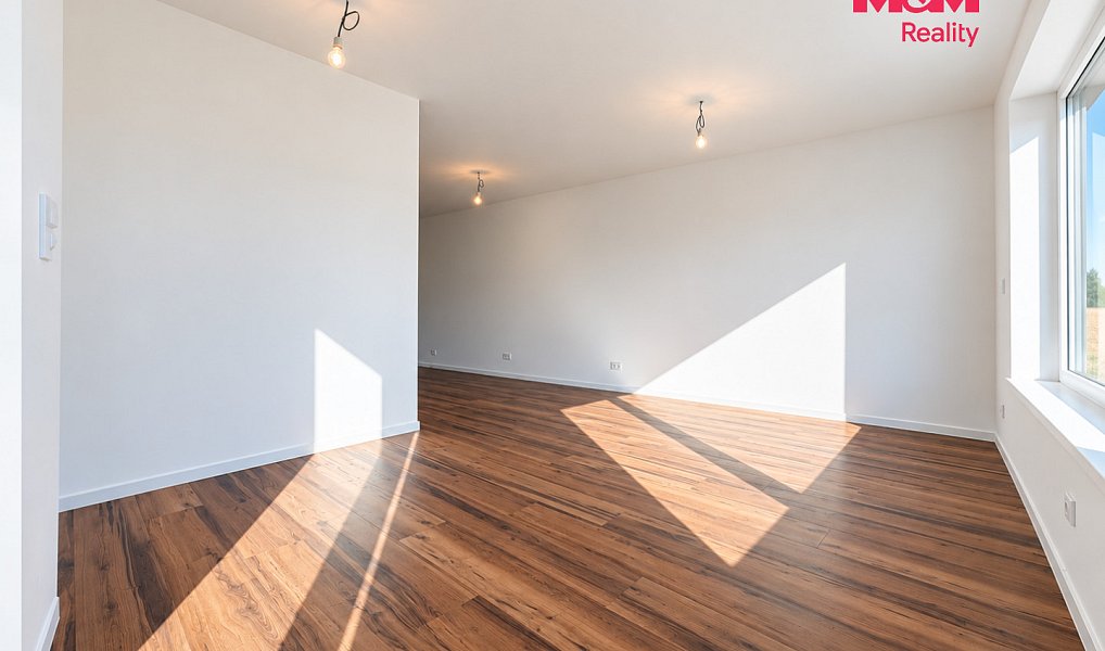 Prodej domu 130 m² s pozemkem 242 m², Syrovice – náhled fotky 6