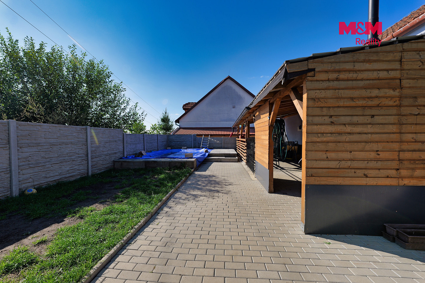 Prodej obchodních prostor 140 m² – fotografie 4