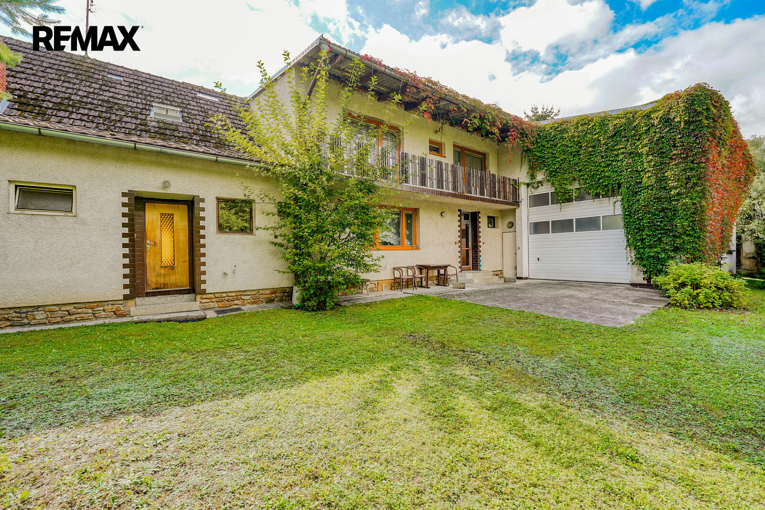Prodej domu 437 m² s pozemkem 1 348 m² – fotografie 2