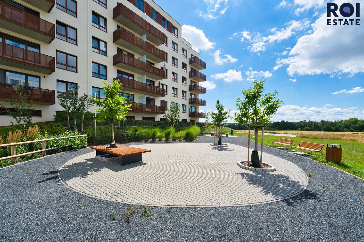 Pronájem bytu 1+kk 30 m² — photo 2
