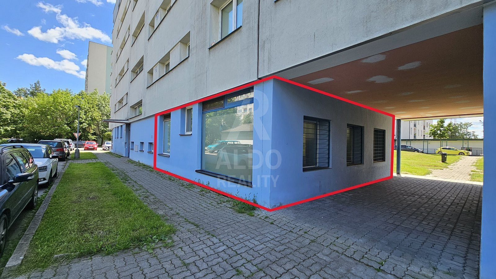 Prodej obchodních prostor 63 m² — photo 3