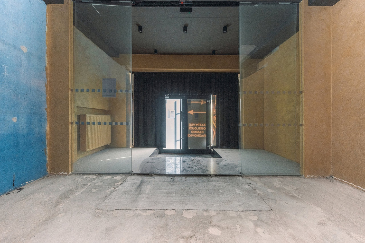 Pronájem obchodních prostor 390 m² — photo 4