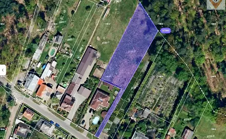 Prodej stavebního pozemku 2 032 m², Holice, okres Pardubice