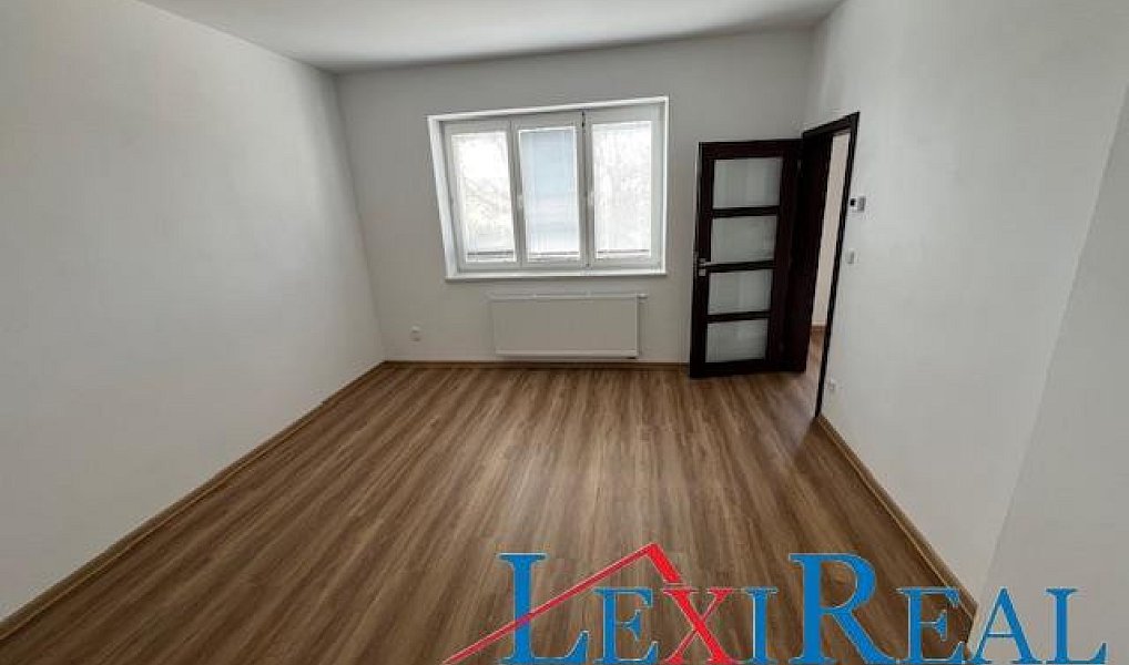 Prodej domu 150 m² s pozemkem 1 054 m², Koleč – náhled fotky 7