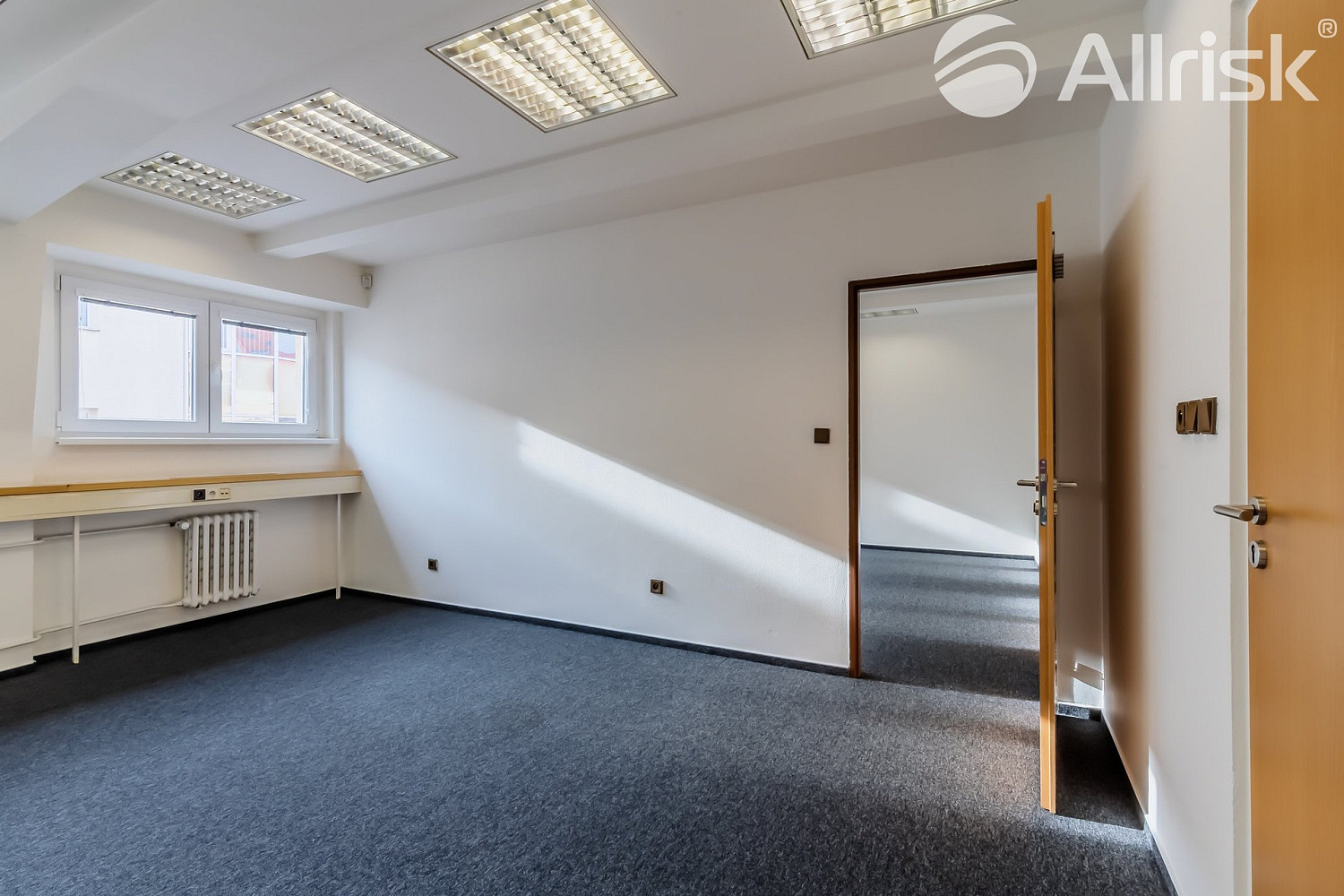 Pronájem kanceláře 20 m² – fotografie 5