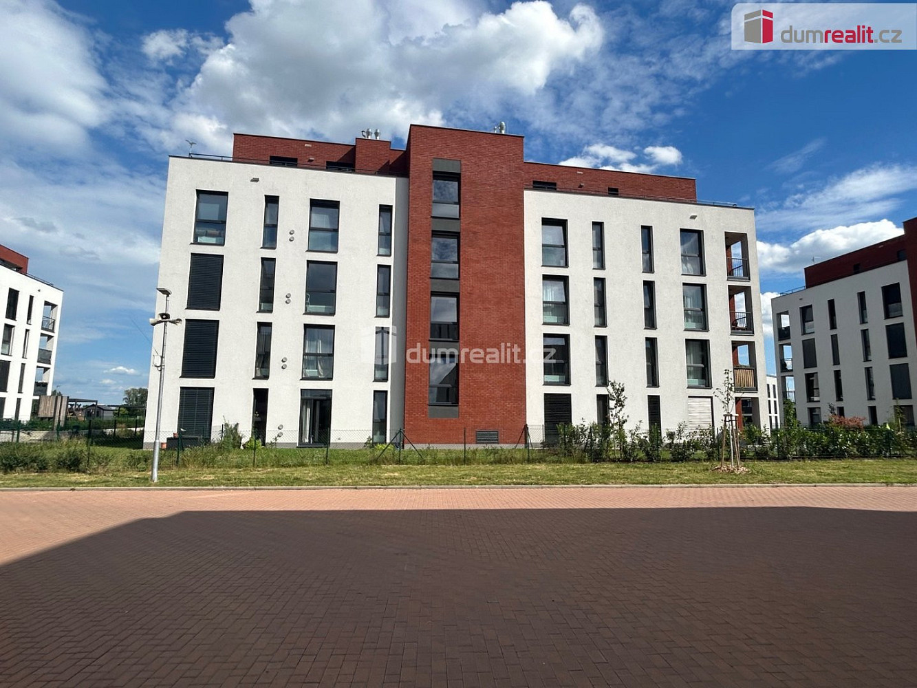 Pronájem bytu 3+kk 90 m² — photo 3