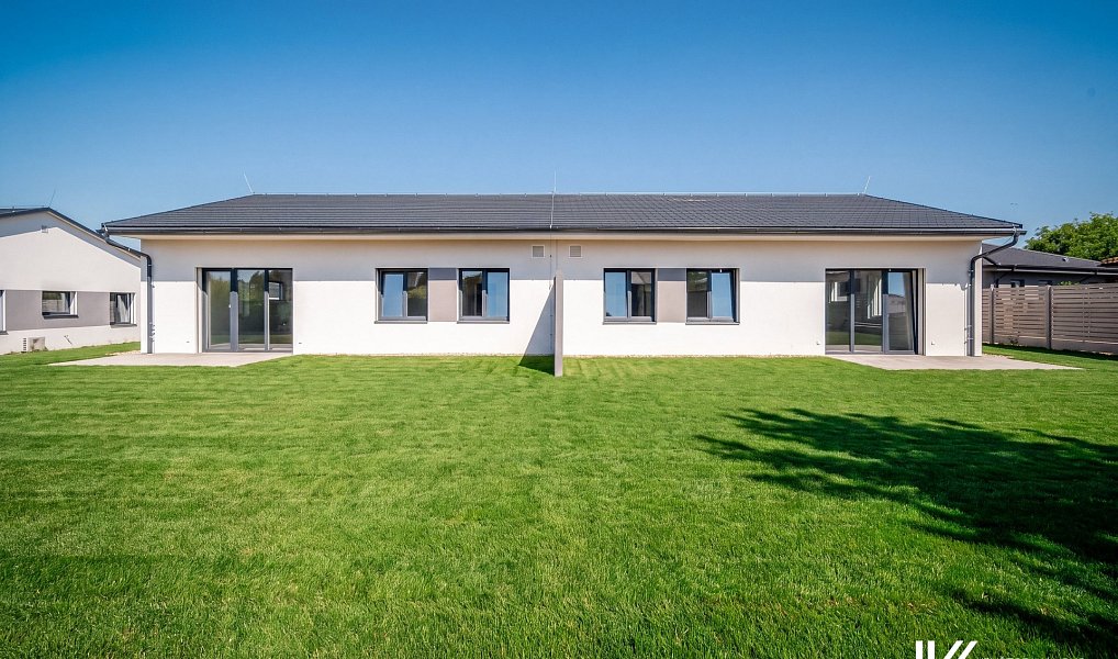 Prodej domu 105 m² s pozemkem 482 m², Pardubice – náhled fotky 2