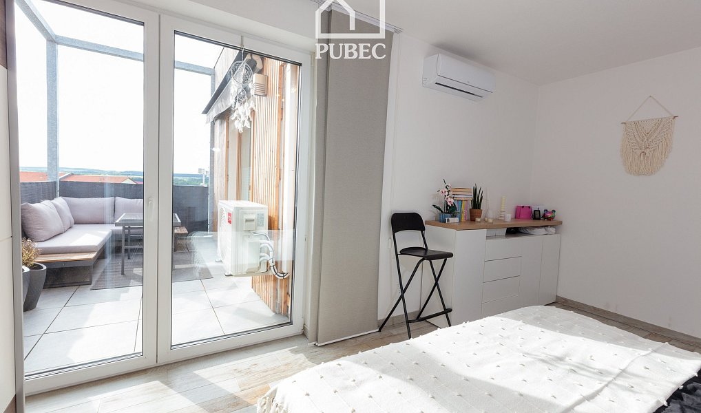 Prodej bytu 4+kk 96 m², Holýšov – náhled fotky 12