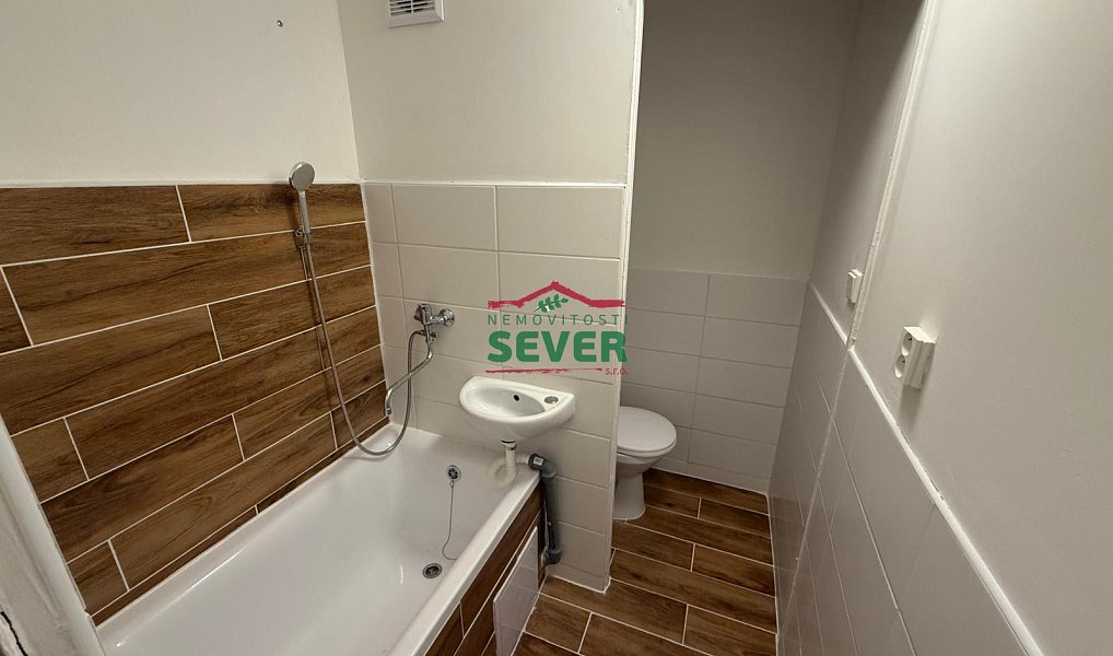 Prodej bytu 1+1 35 m², Bílina – náhled fotky 4