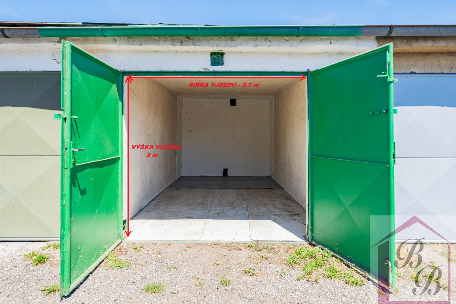 Prodej garáže s pozemkem 18 m2, ul. Platanová, Benátky nad Jizerou, okres Mladá Boleslav – fotografie 3