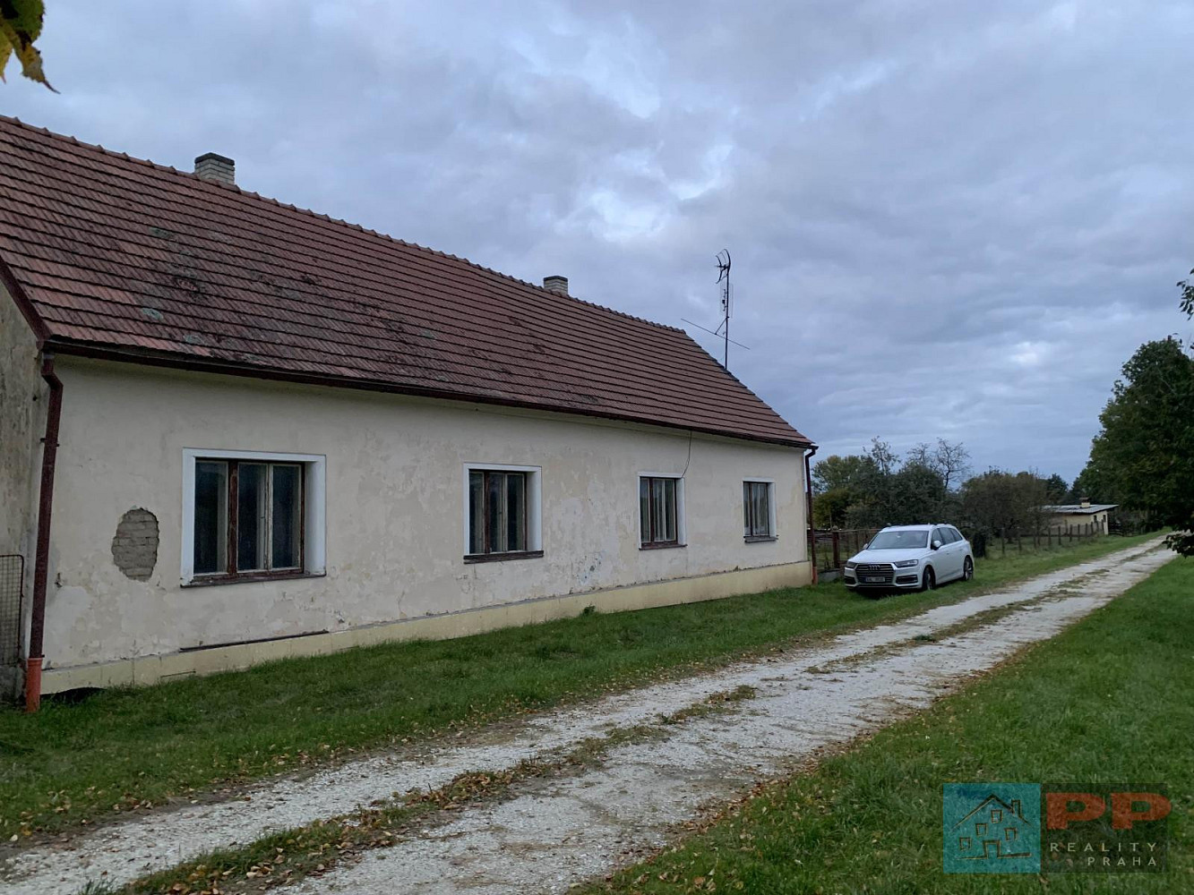 Prodej domu 157 m² s pozemkem 1 332 m² – fotografie 2