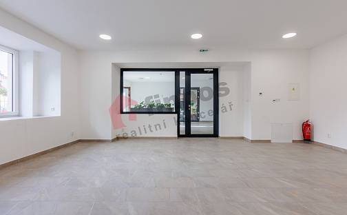 Pronájem kanceláře 60 m², Žižkovo nám., Vlašim, okres Benešov