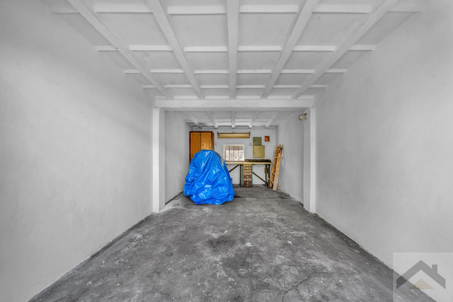Zděná řadová garáž v klidném vnitrobloku v Lanškrouně – fotografie 4