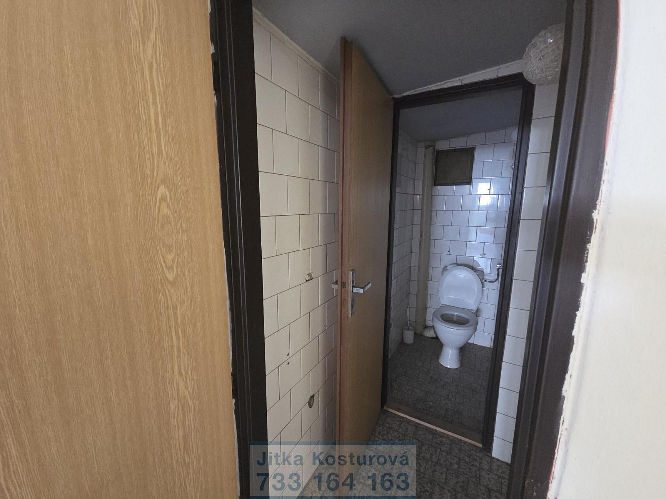 Pronájem kanceláře 100 m² – fotografie 5
