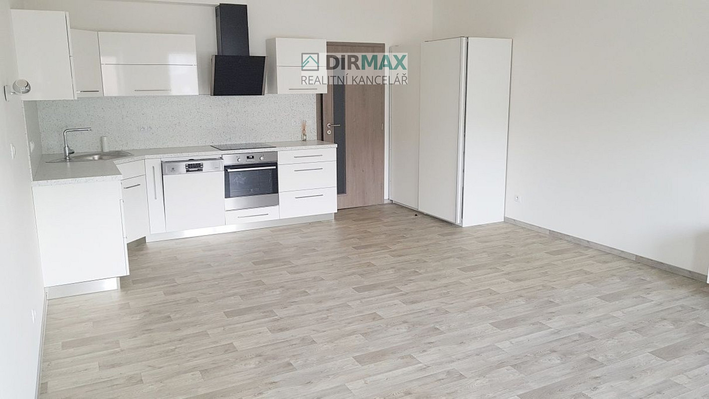 Pronájem bytu 1+kk 43 m²