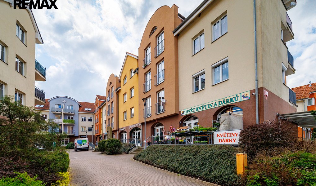 Prodej bytu 2+kk 62 m², Strančice – náhled fotky 2