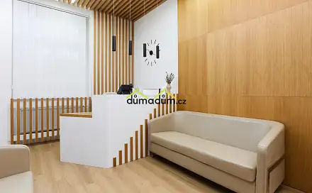 Pronájem komerčního objektu (jiného typu) 99 m²
