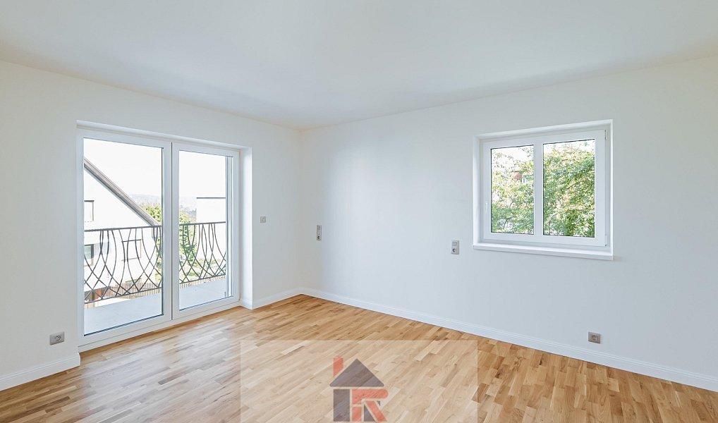 Prodej domu 770 m² s pozemkem 659 m², Praha – náhled fotky 47