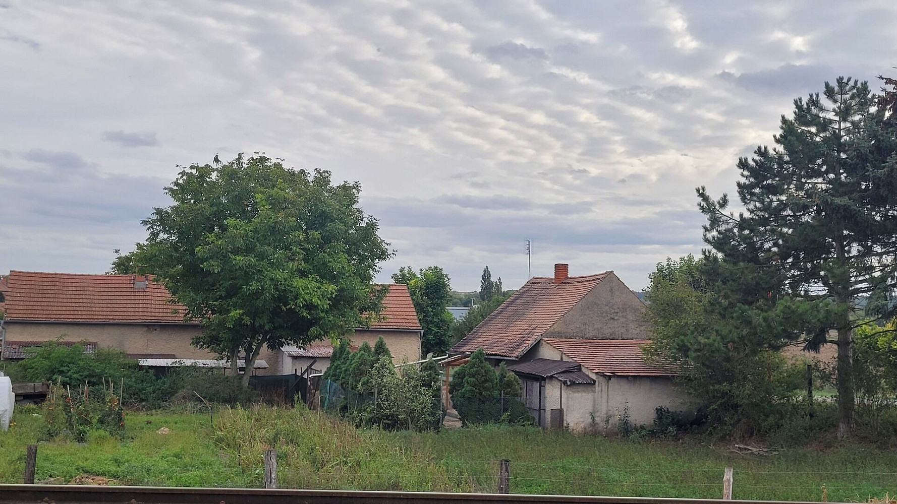 Prodej domu 80 m² s pozemkem 1 192 m² – fotografie 2