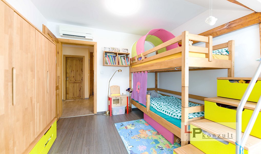 Prodej bytu 4+kk 145 m², Pardubice – náhled fotky 14