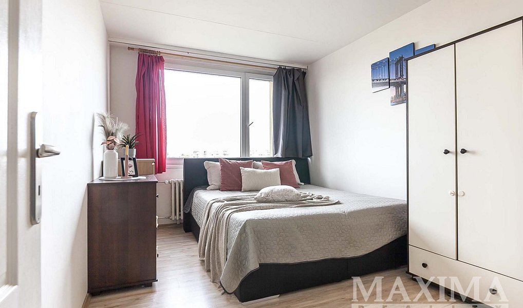Prodej bytu 3+1 77 m², Praha – náhled fotky 5