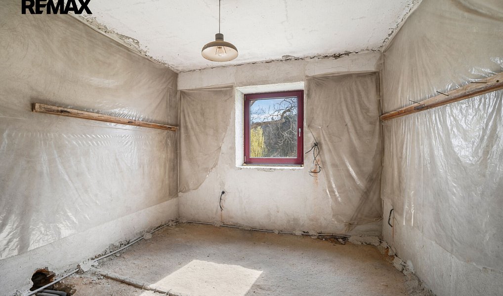 Prodej domu 204 m² s pozemkem 2 647 m², Krňany – náhled fotky 10