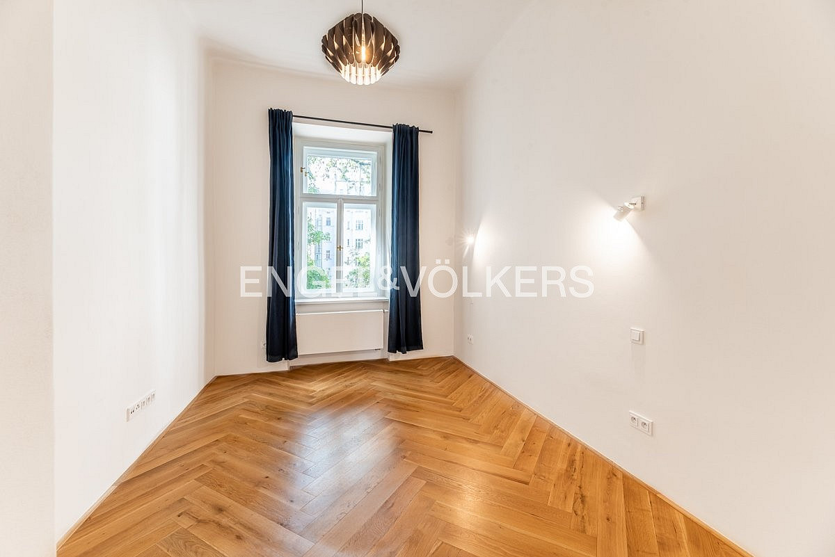 Pronájem bytu 3+kk 106 m² — photo 5