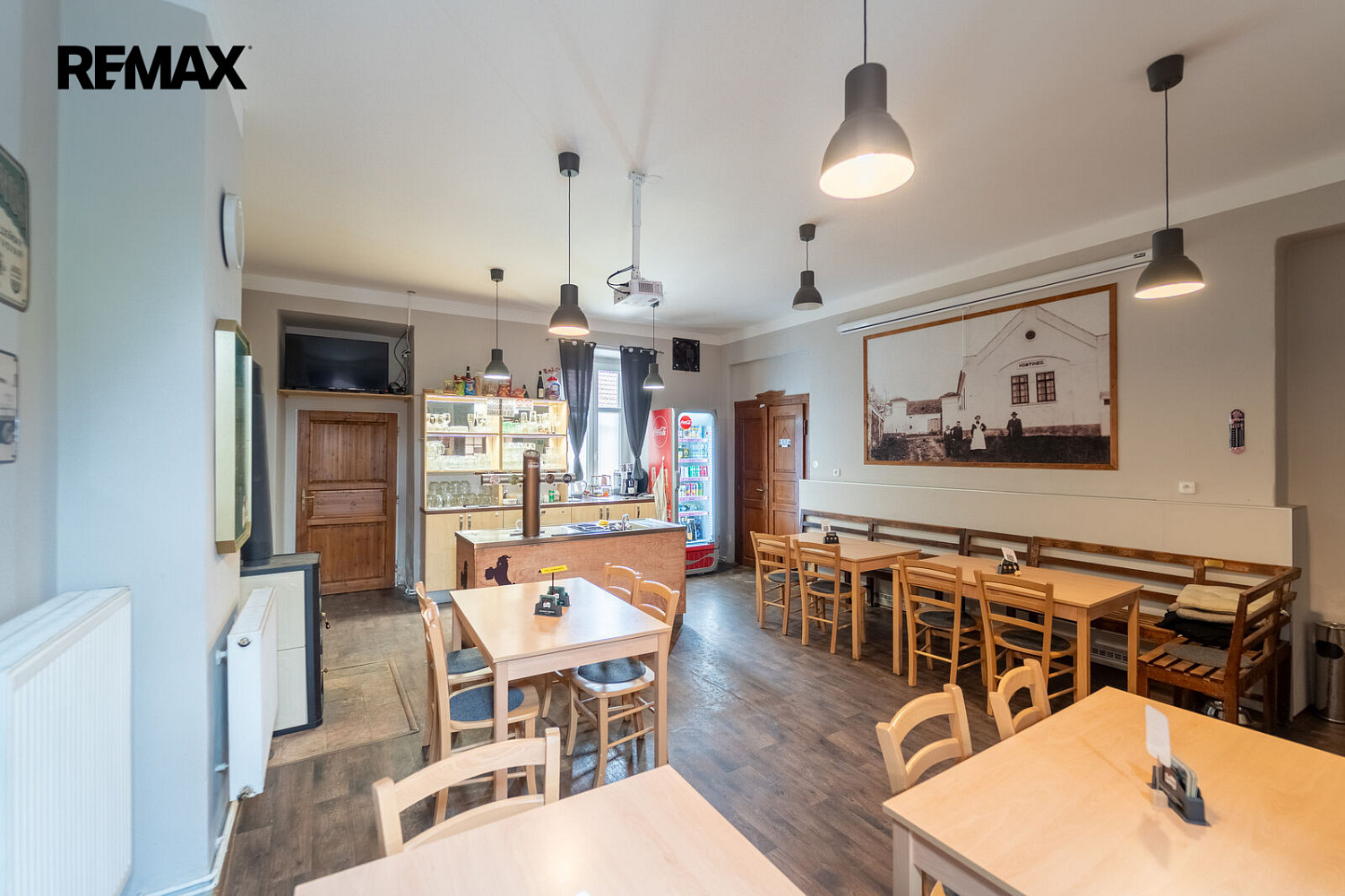 Prodej domu 500 m² s pozemkem 784 m² – fotografie 2