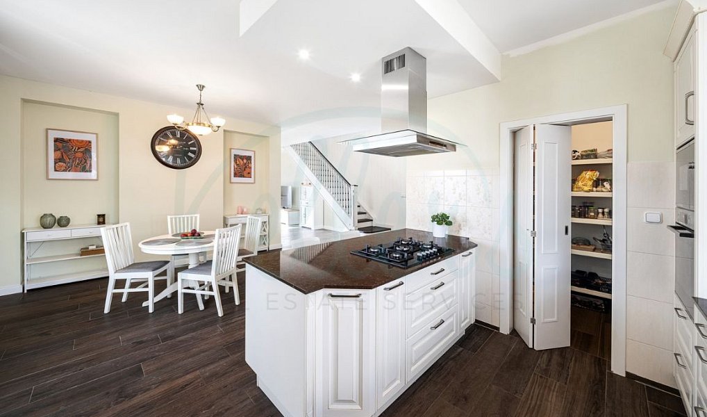Pronájem domu 244 m² s pozemkem 972 m², Vysoký Újezd – náhled fotky 9