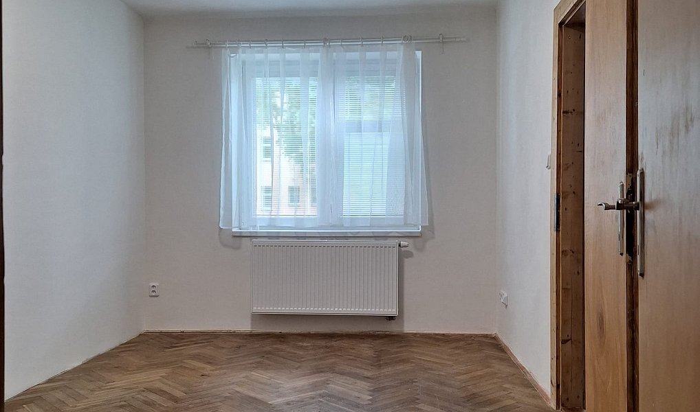 Pronájem bytu 3+1 72 m², Lysá nad Labem – náhled fotky 2