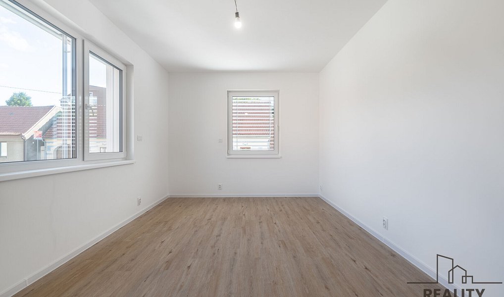Prodej bytu 4+kk 170 m², Brno – náhled fotky 27