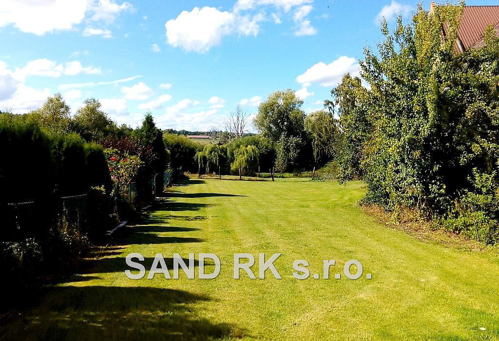 Prodej stavebního pozemku 1 843 m²