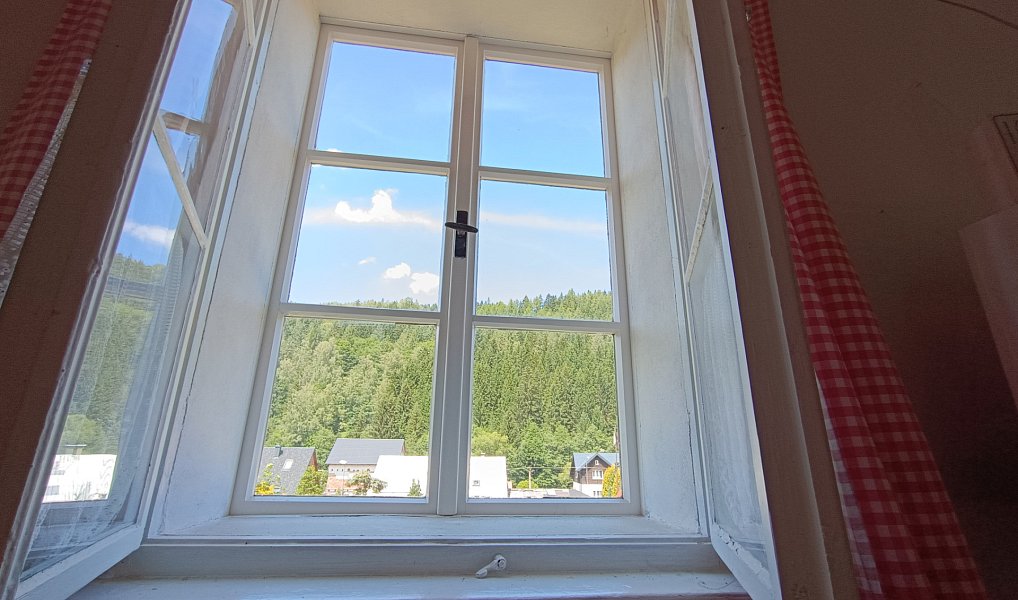 Prodej chaty/chalupy 135 m² s pozemkem 543 m², Stříbrná – náhled fotky 26