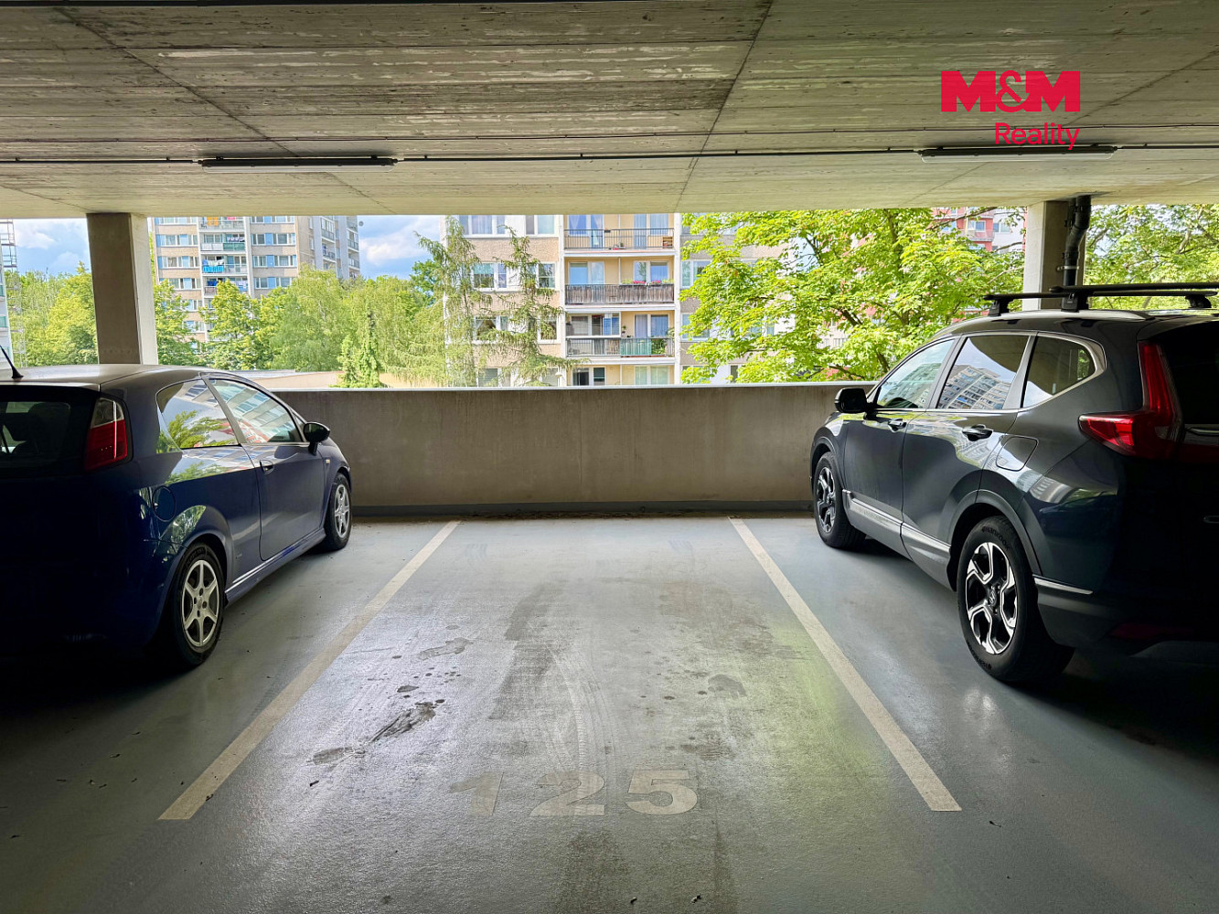 Pronájem garážového stání, 13 m2, Pardubice – fotografie 4