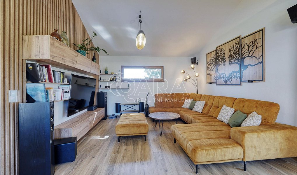 Prodej domu 350 m² s pozemkem 3 414 m², Libějovice – náhled fotky 11